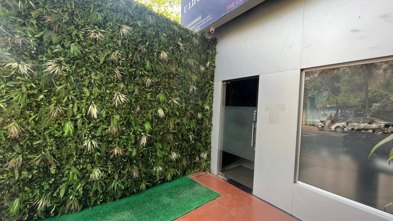 U Life Hotel Mumbai Eksteriør bilde
